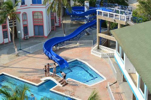 Apartamentos La Mansi�n - Issa Carrillo