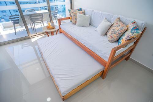 Apartamento Amoblado En Samaria, Primera L�nea De Playa!