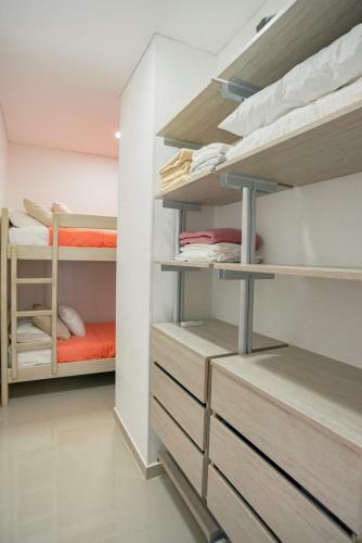 Apartamento Amoblado En Samaria, Primera L�nea De Playa!