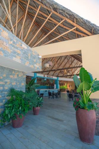 Apartamento Amoblado En Samaria, Primera L�nea De Playa!