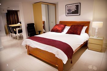 Apartamentos Belle Cour