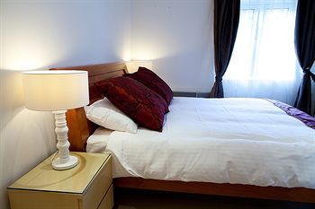 Apartamentos Belle Cour