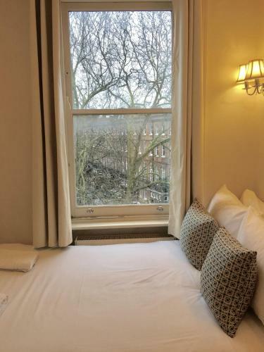 The Paramount Hotel
