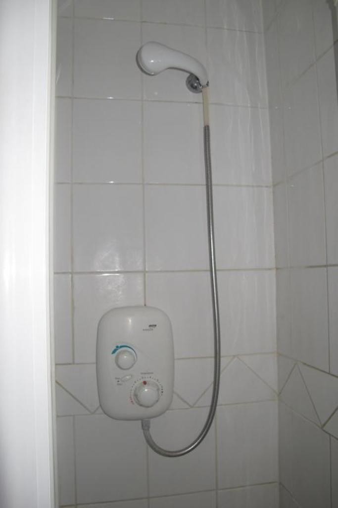 Hostal A To B Hotel