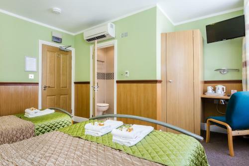 Hostal Gower House Hotel