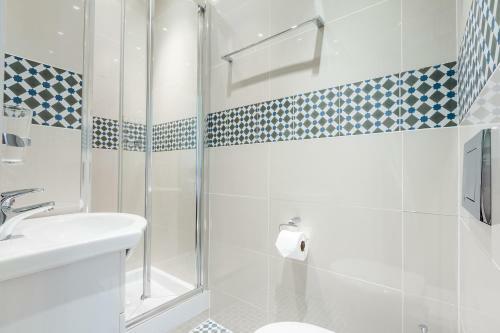 Hostal Gower House Hotel