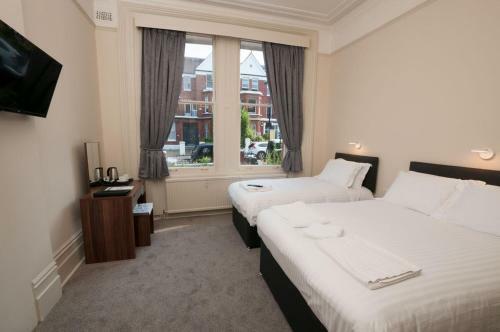 Hostal Dawson House Hotel - Guest House
