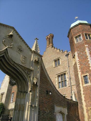 Albergue Madingley Hall