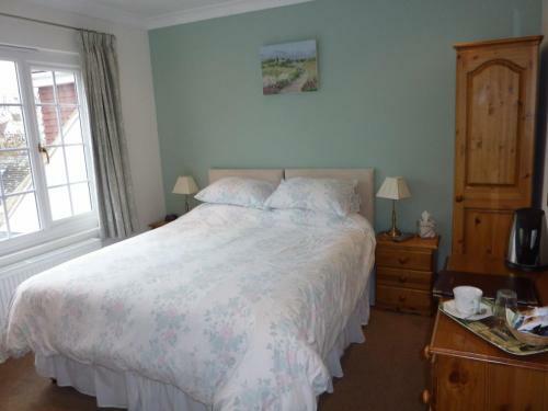 Hostal Leverton House