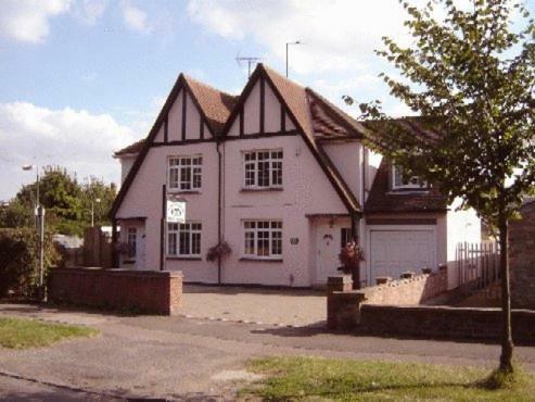 Hostal Leverton House