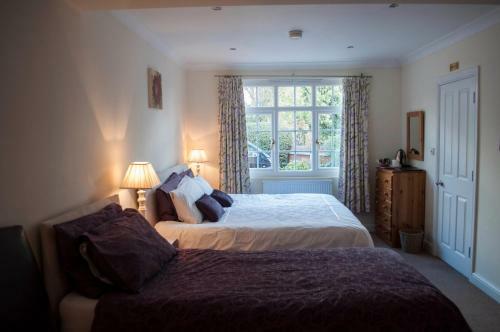 Hostal Leverton House
