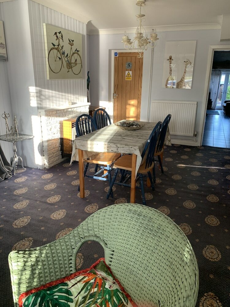 Hostal Parkview Guesthouse