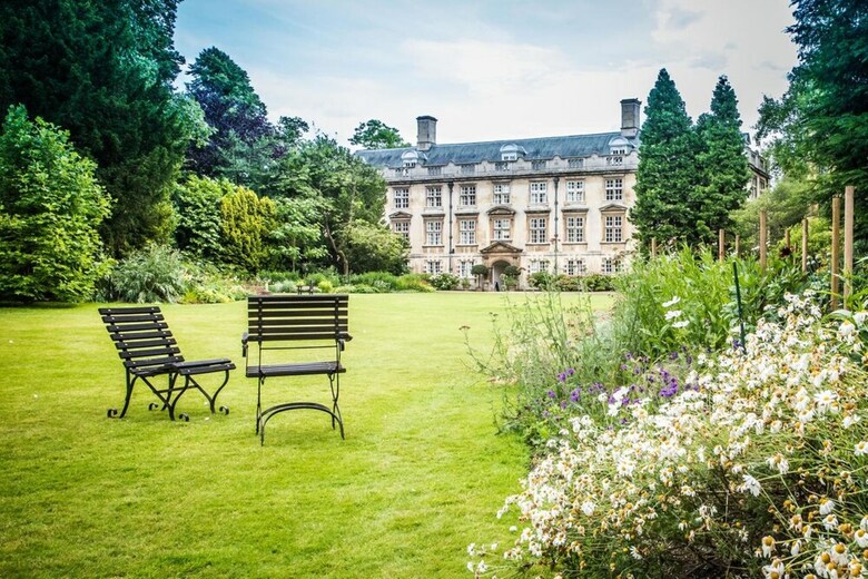 Bed & Breakfast Christs College Cambridge