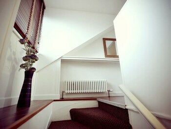 Apartamentos Howburn Residence
