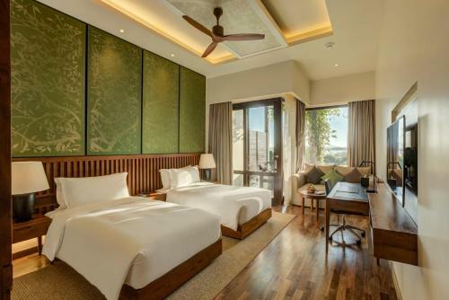 Hotel Doubletree By Hilton Weerawila Rajawarna Resort