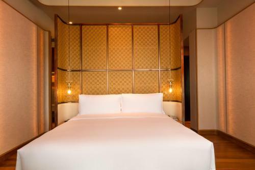 Hotel Doubletree By Hilton Weerawila Rajawarna Resort