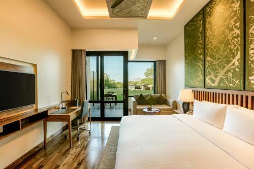 Hotel Doubletree By Hilton Weerawila Rajawarna Resort