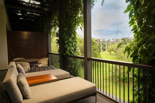 Hotel Doubletree By Hilton Weerawila Rajawarna Resort