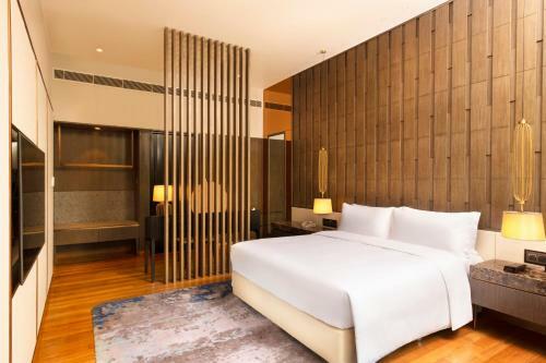 Hotel Doubletree By Hilton Weerawila Rajawarna Resort