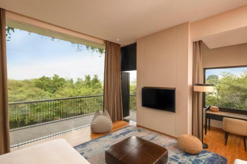 Hotel Doubletree By Hilton Weerawila Rajawarna Resort
