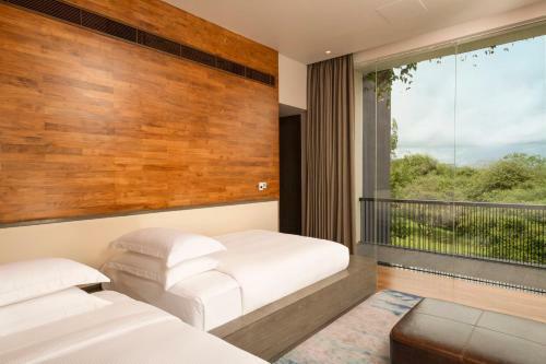 Hotel Doubletree By Hilton Weerawila Rajawarna Resort
