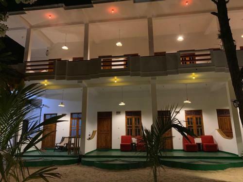 Hotel The Folly 2