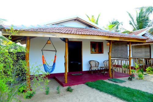 Hotel Prime Surfers Bungalow