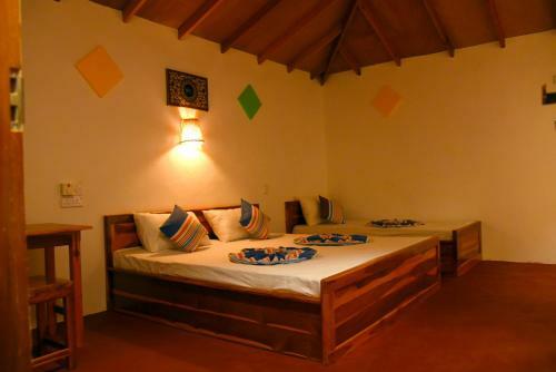 Hotel Prime Surfers Bungalow
