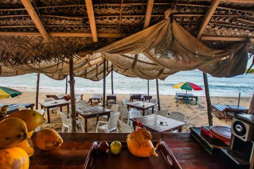 Hostal The Surf Access Guest House And Hostel
