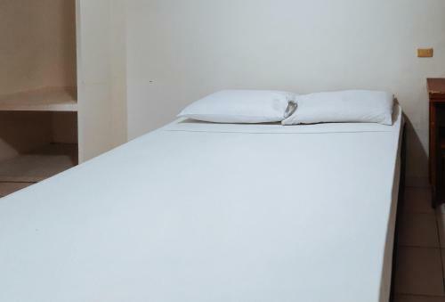 Hotel Reddoorz @ Baldevia Silay