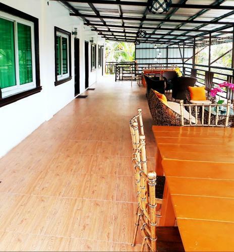 Hotel Jazkimronan Resort