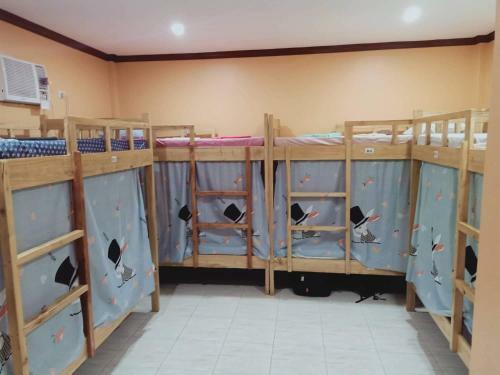 Hostal Stella'z Guesthouse