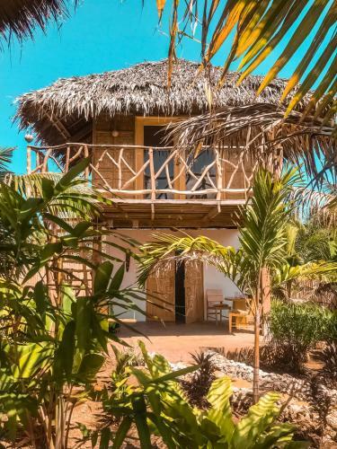 Hotel Mandala Tribe Treehouses