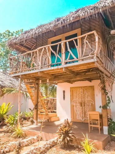 Hotel Mandala Tribe Treehouses