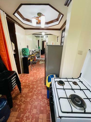 Resthouse Fully Airconditioned W/ Private Parking