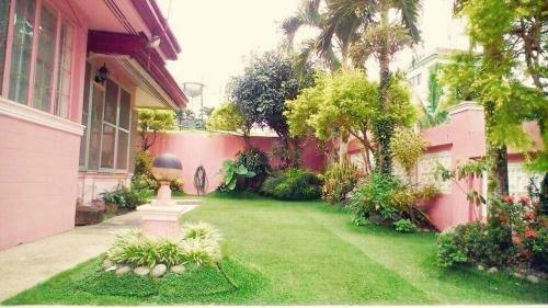 Tagaytay Budget Transient/ Staycation Home
