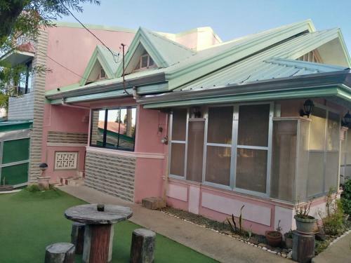 Tagaytay Budget Transient/ Staycation Home