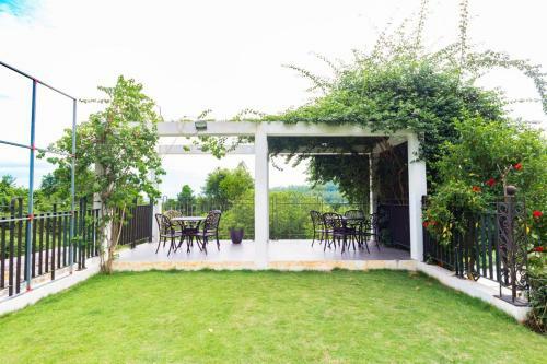 Villa Tam Dao Golf & Resort Luxury