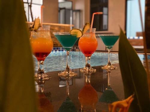 Tropical Homestay Ph� Y�n