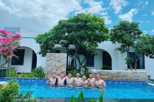 Tropical Homestay Ph� Y�n