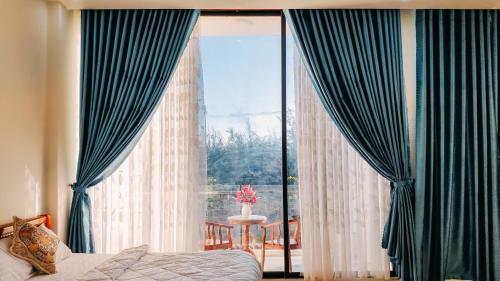 Tuy H�a Beach Hotel - C?n H? Du L?ch