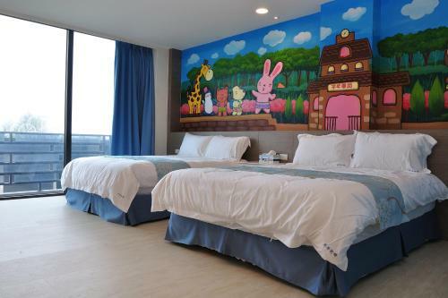 Qian Qian Riverside B&B