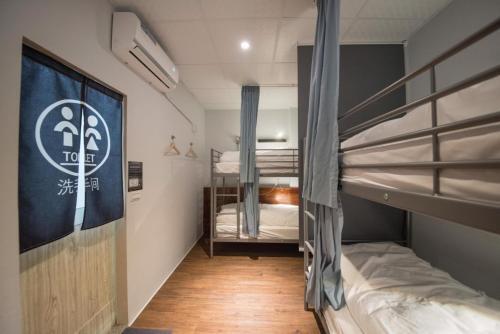 Deer Traveler Hostel