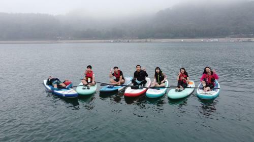 ???? ???????? Sun Moon Lake Rainbow Sup Hostel