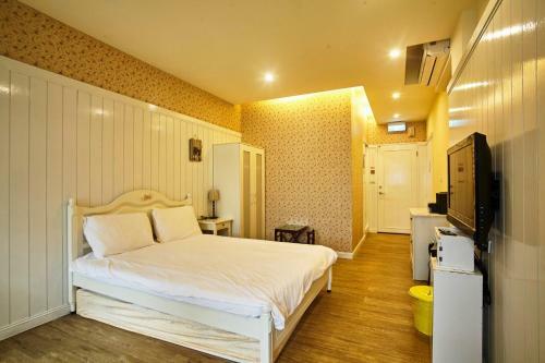 Forever Sunny B&B