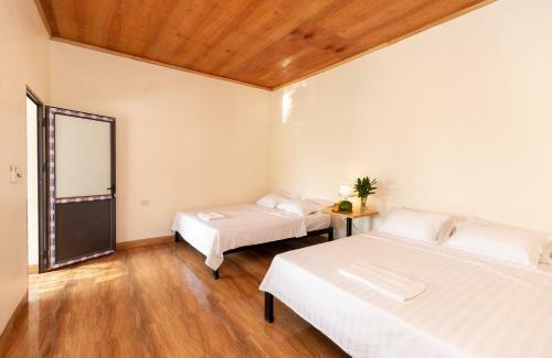 Long Homestay