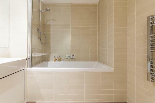 Pinnacle Apartments - Central Cambridge