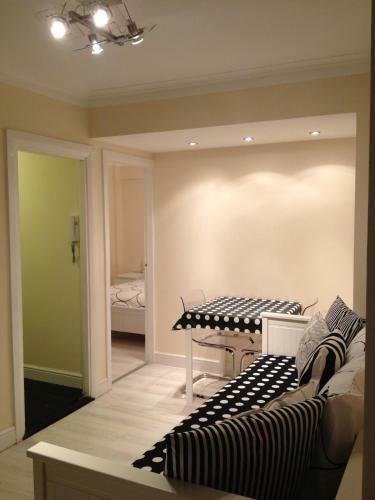Apartamentos Marble Arch Residence