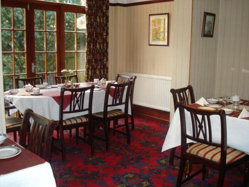 Hostal Bridge Guest House