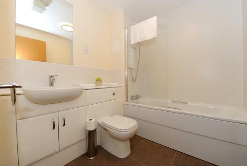 Parkhill Luxury Serviced Apartments - Hilton Campus